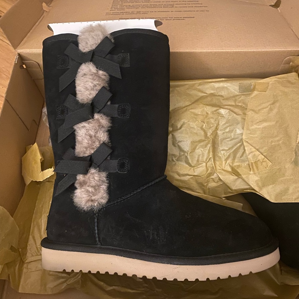 Koolaburra by Ugg boots